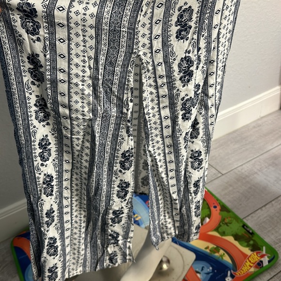 J For Justify Maxi Dress - Picture 8 of 9